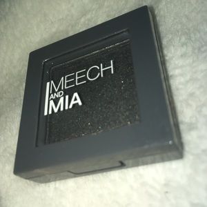 Meetch and Mia eyeshadow. Never used!